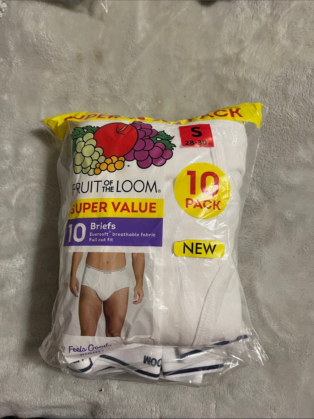 Fruit of the Loom White Men's Briefs 9 Pack size small 28-30 waist